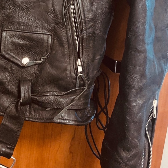VINTAGE Gen 30 yr old black leather biker jacket - Picture 6 of 7